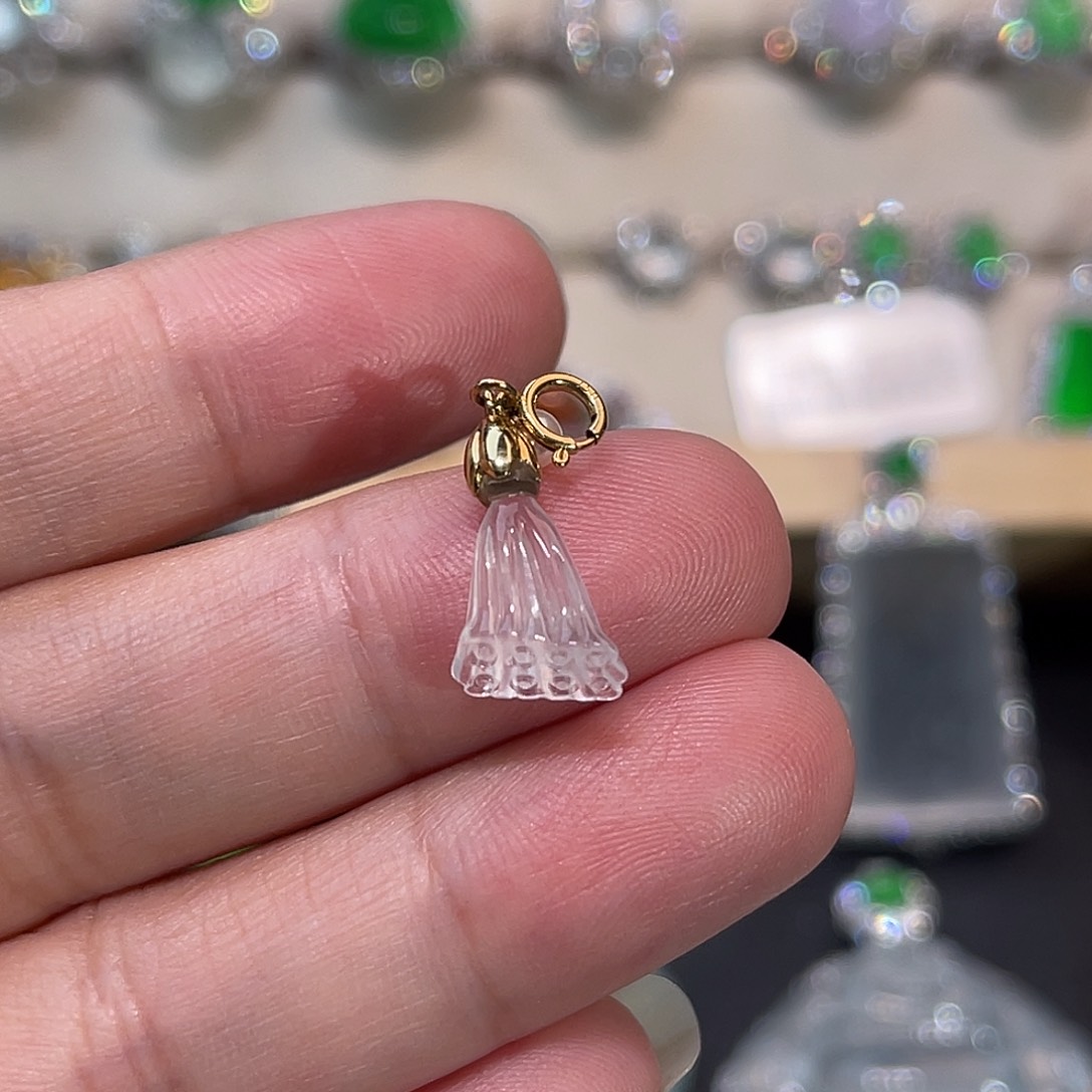 翡翠18K金镶嵌吊坠(不含链)莲蓬头滴溜万能扣