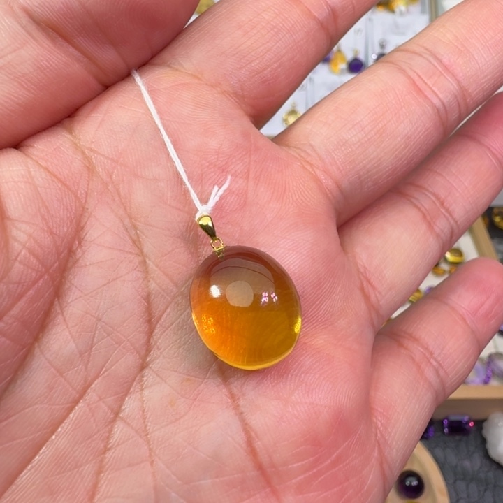 黄晶颈饰18K金镶嵌吊坠
