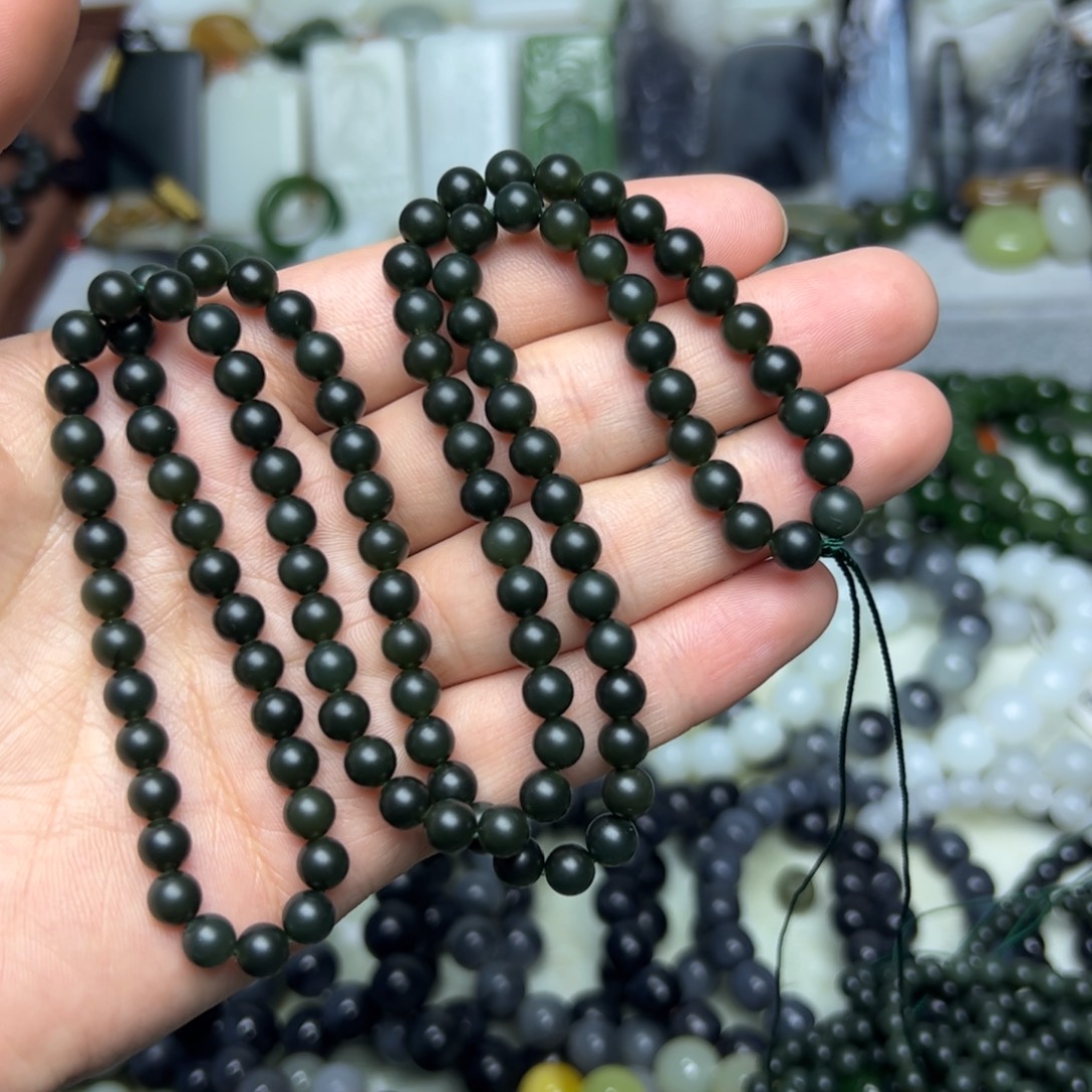 和田玉（青玉）未镶嵌手串格尔木黑青特细108
