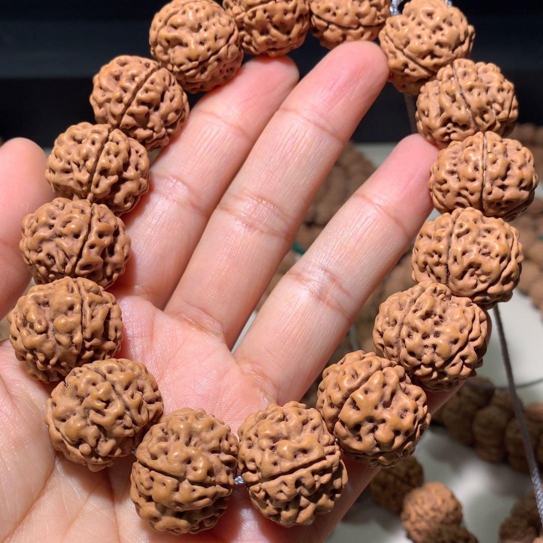 金刚菩提吊坠孙****宫龙胆手串20.8