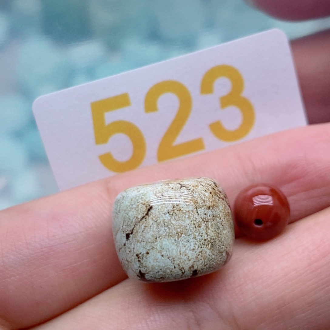 未镶嵌南红玛瑙珠宝奇石