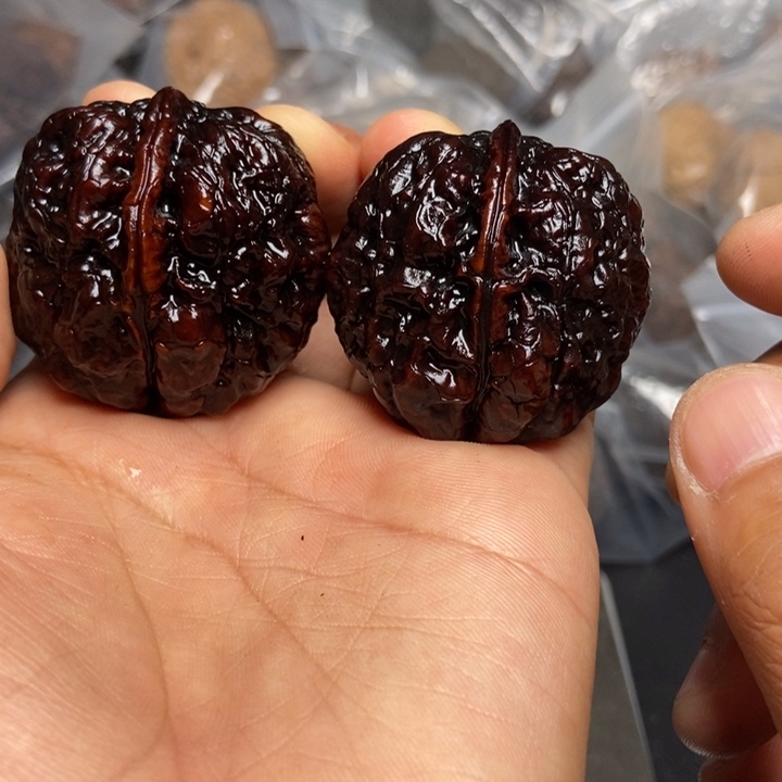 文玩核桃把件     38