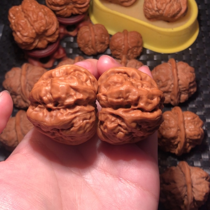 文玩核桃把件42大裂谷开背