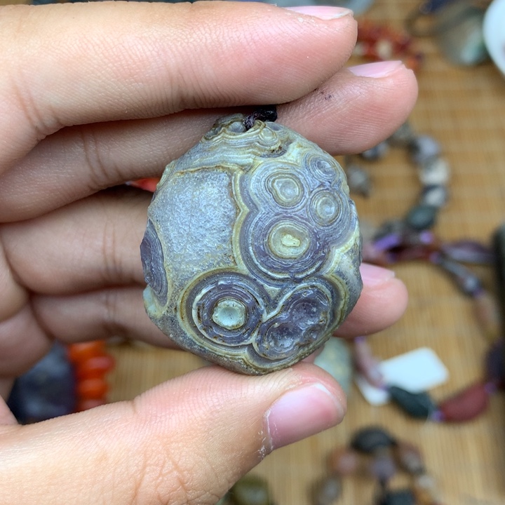 玛瑙/玉髓珠宝半成品未镶嵌云