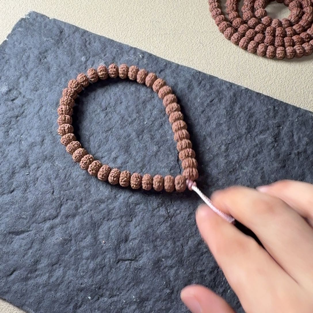 向***.吊坠金刚菩提凹底梅花