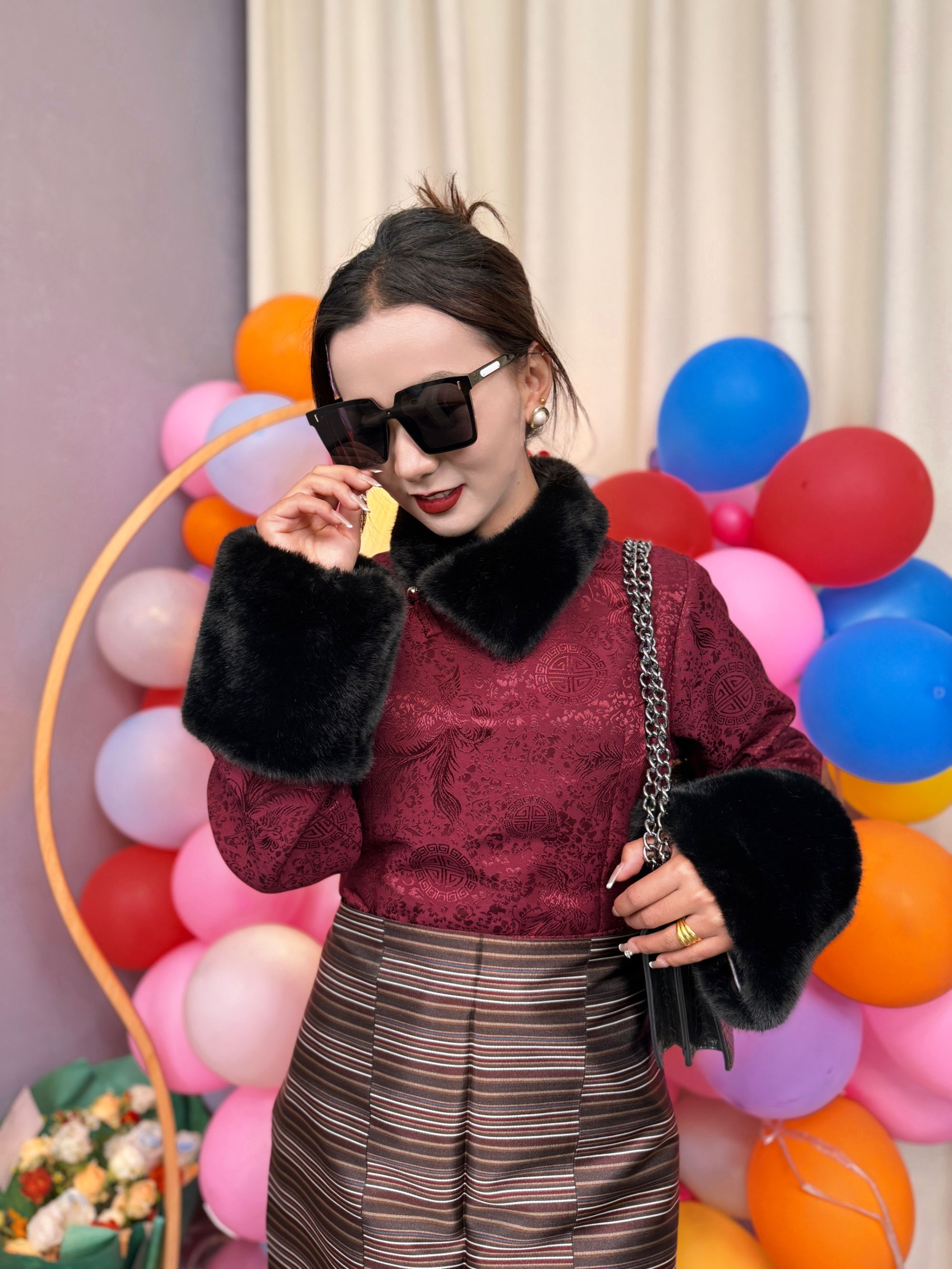 格桑雄飞}冬季加绒加厚仙女装反驳领藏服博拉套装