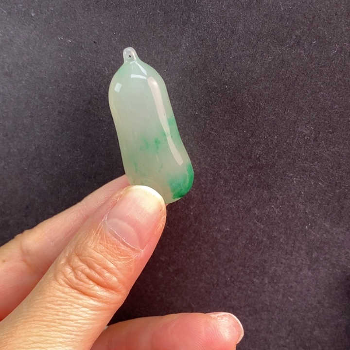 石英质玉颈饰未镶嵌