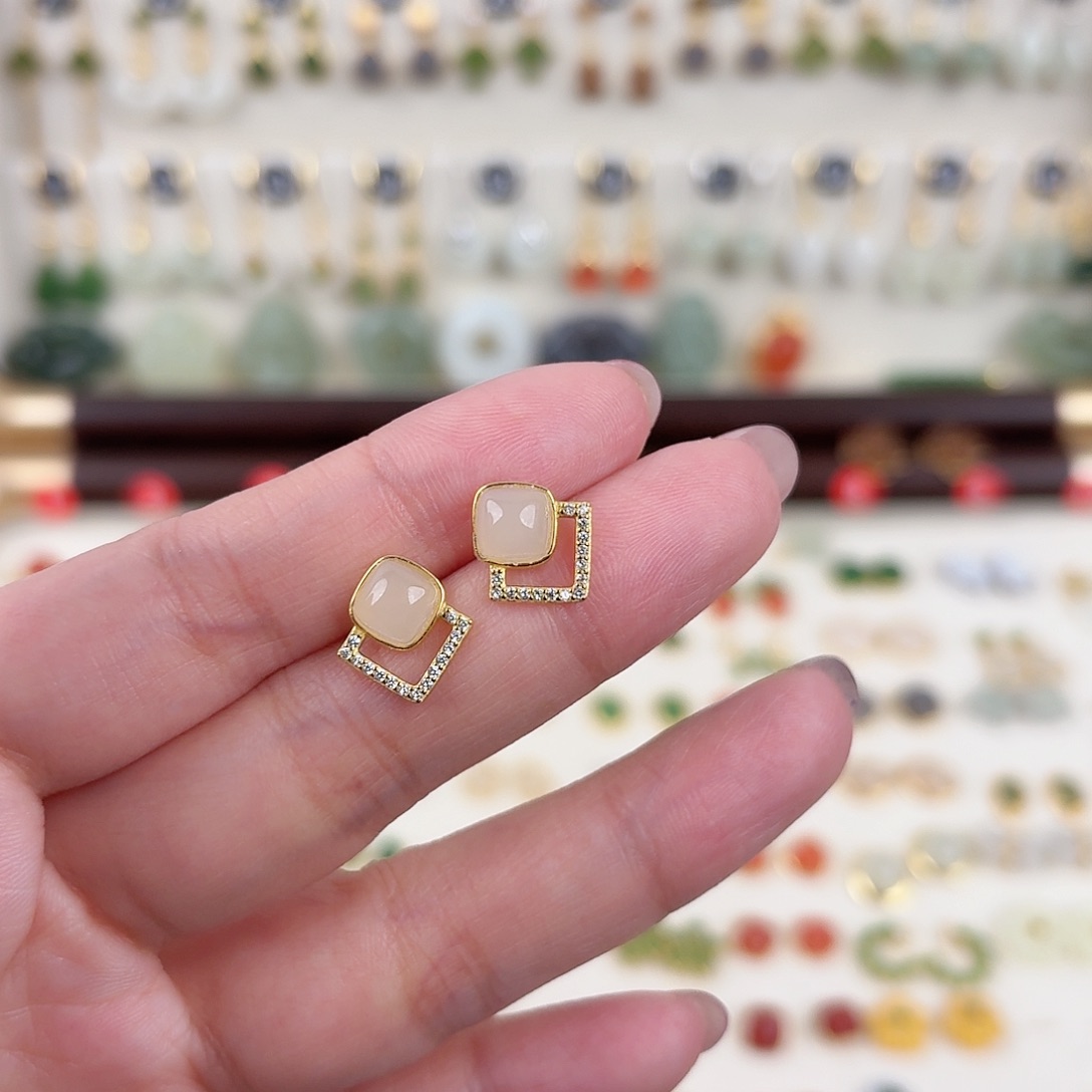 银S925镶嵌和田玉耳饰