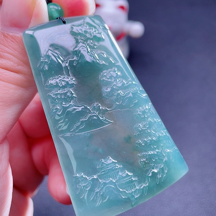 翡翠吊坠(不含链)未镶嵌