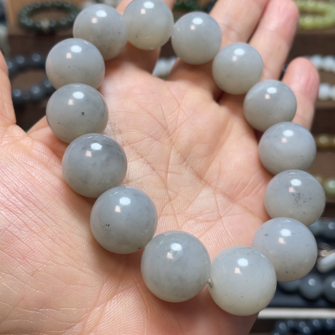 未镶嵌手链和田玉