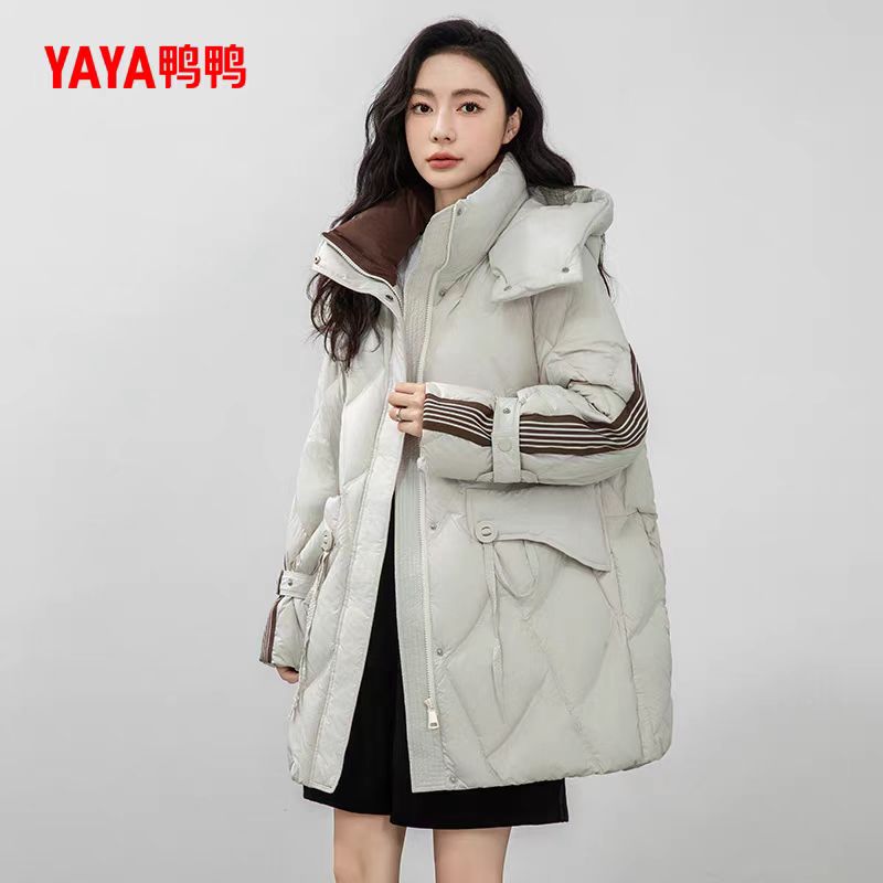 YAYA/鸭鸭羽绒服冬季中长连帽时尚休闲【新国标90绒】保暖厚外套