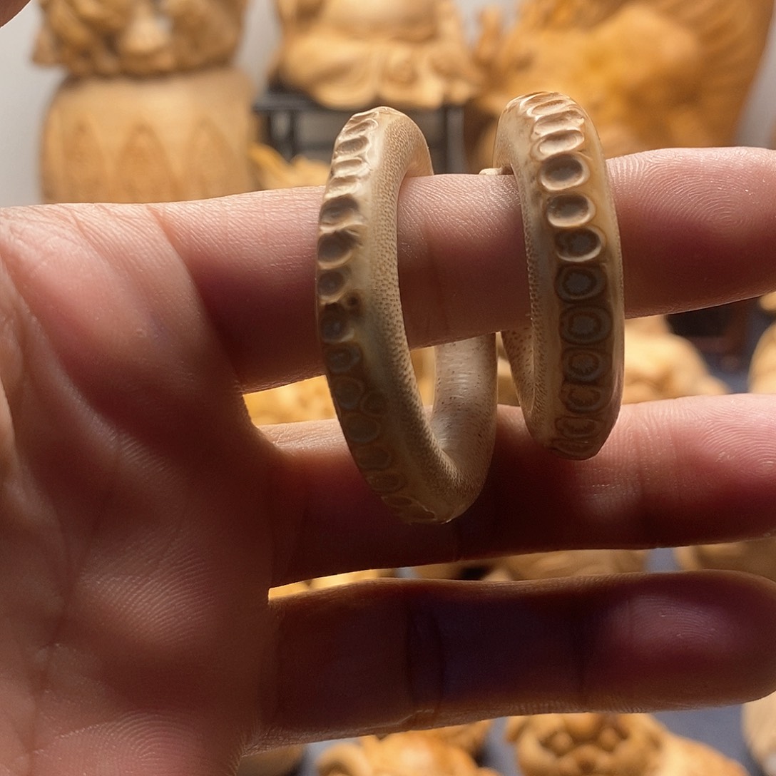 竹竹根雕鱿鱼圈环