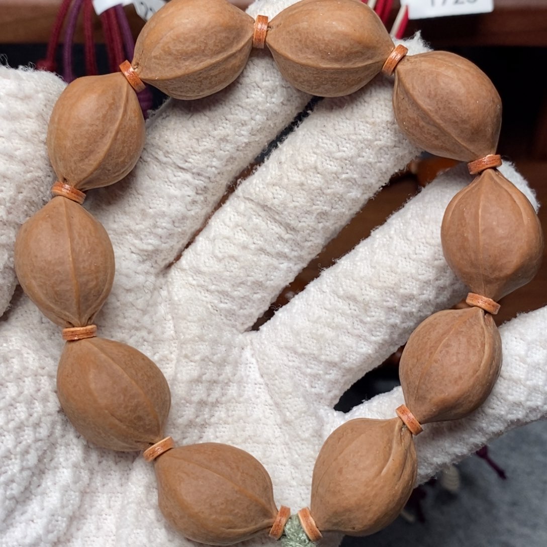 手串/手链橄榄核1825鲨鱼背