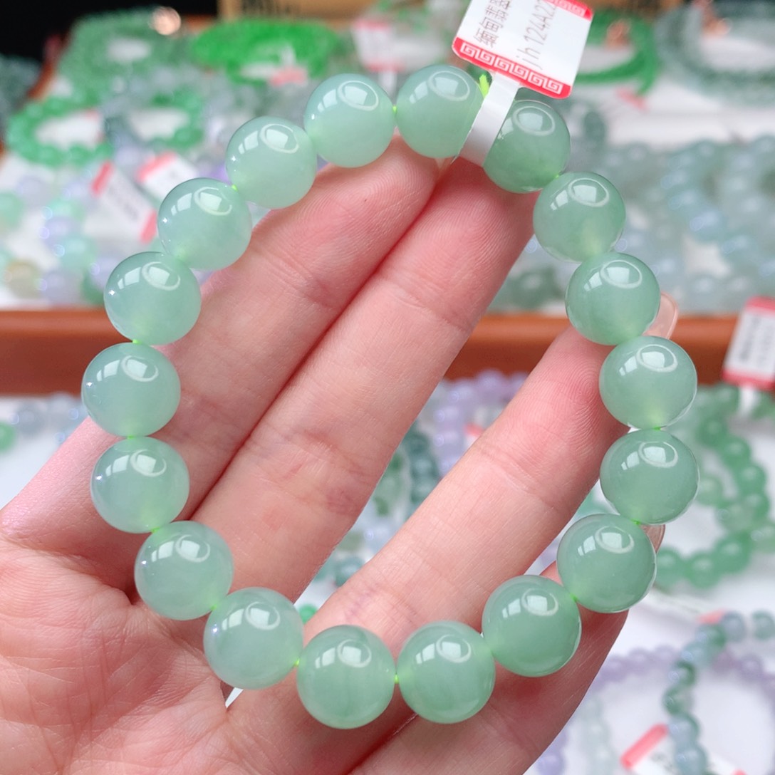 翡翠手链未镶嵌翡翠10.5mm