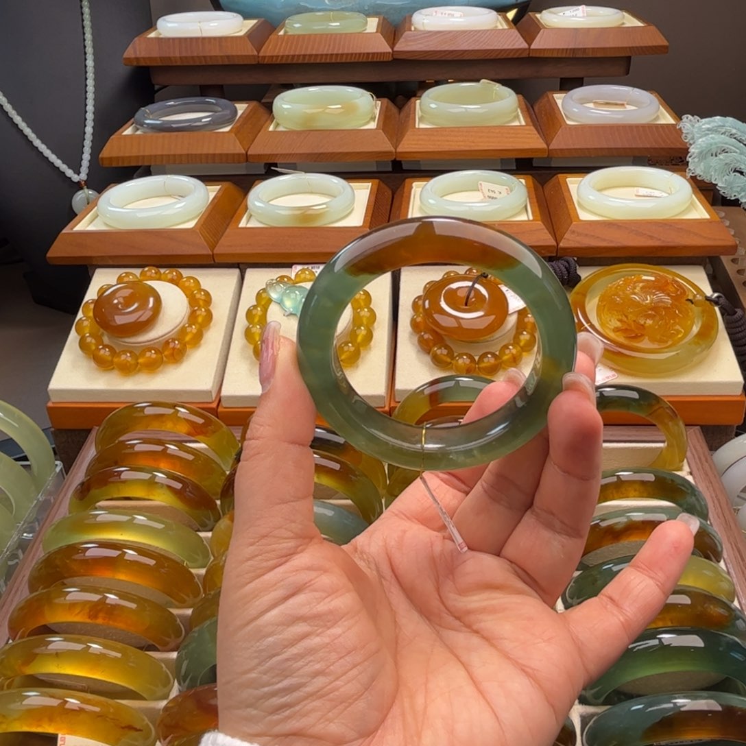 蛇纹石玉未镶嵌55-56