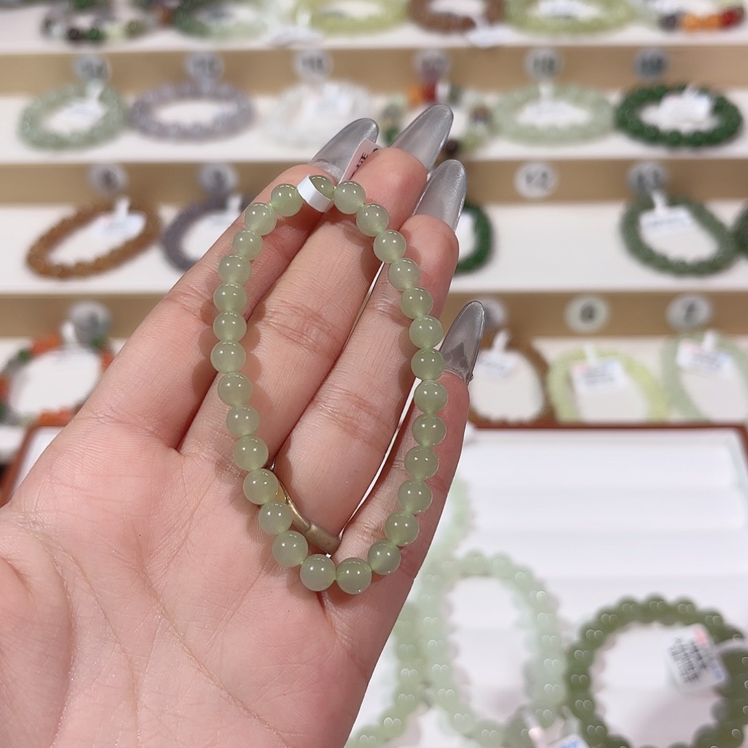 和田玉手链未镶嵌?****Y