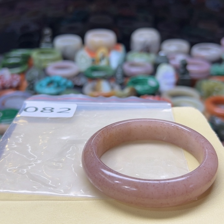 石英质玉手镯未镶嵌姜*82