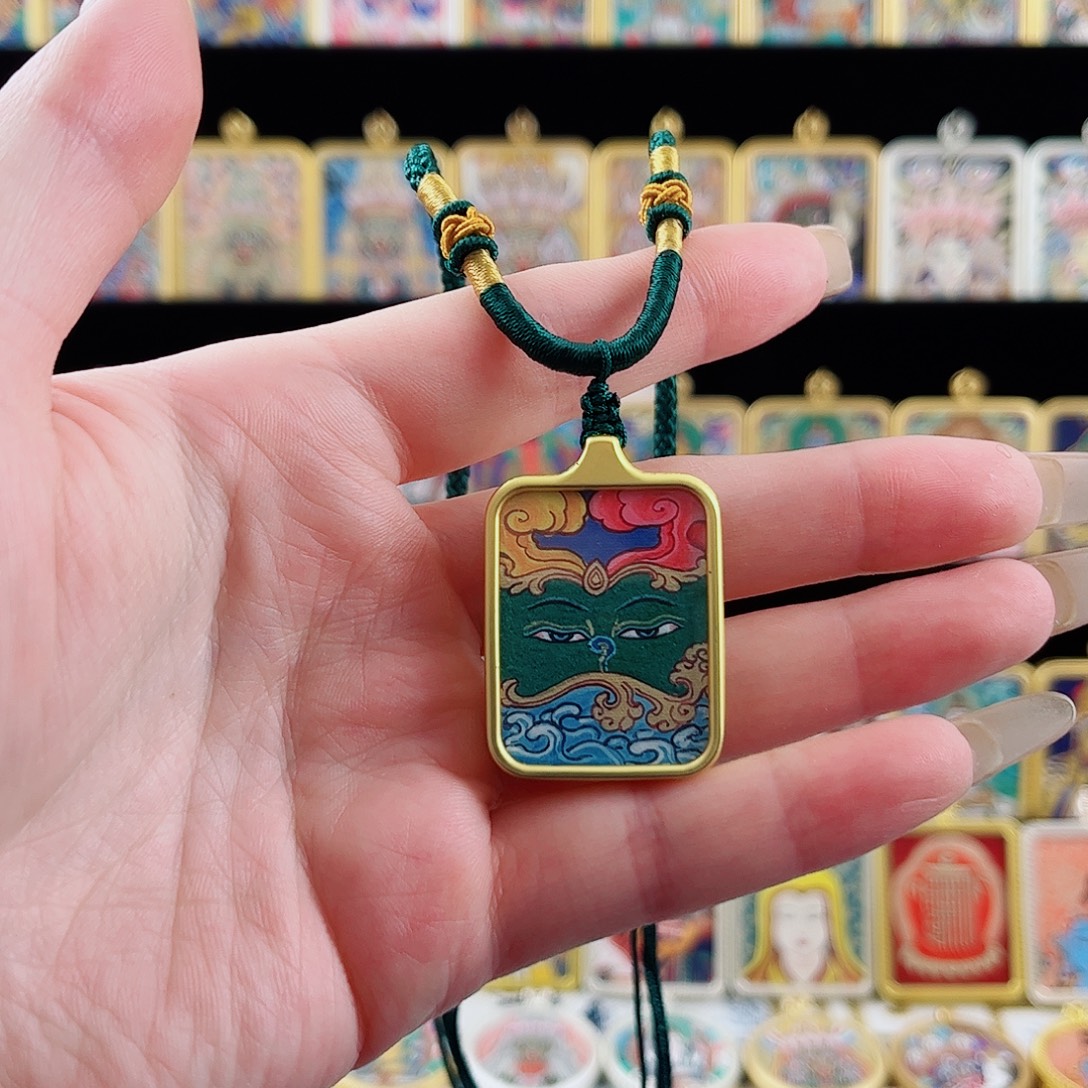 ****）吊坠绿度眼睛2✖️3