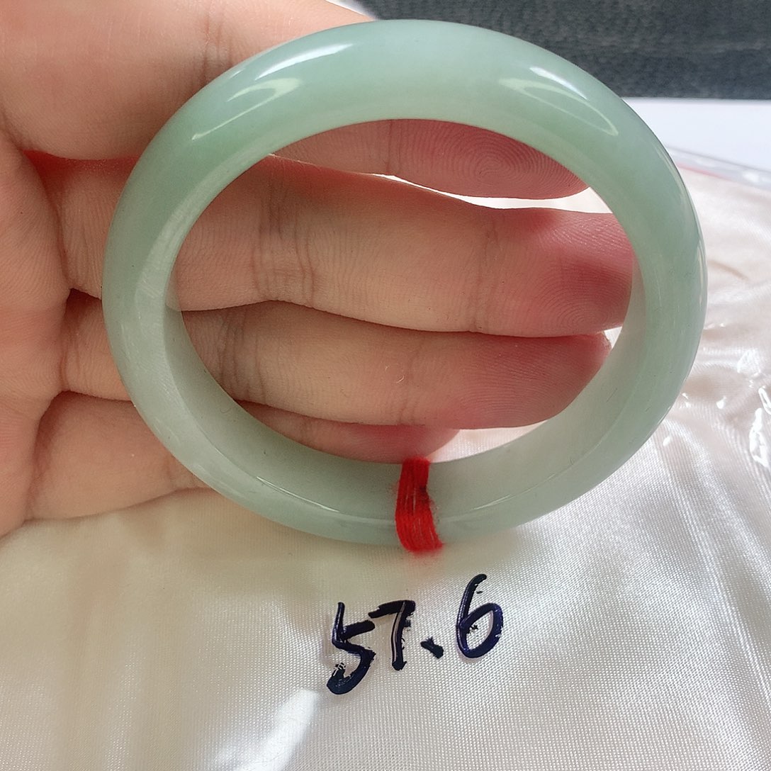 未镶嵌手镯翡翠313号