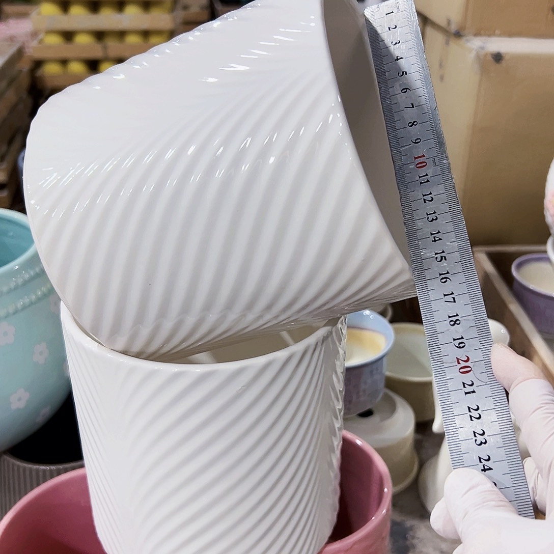 有孔，外贸尾单陶瓷花盆凑单10米包邮