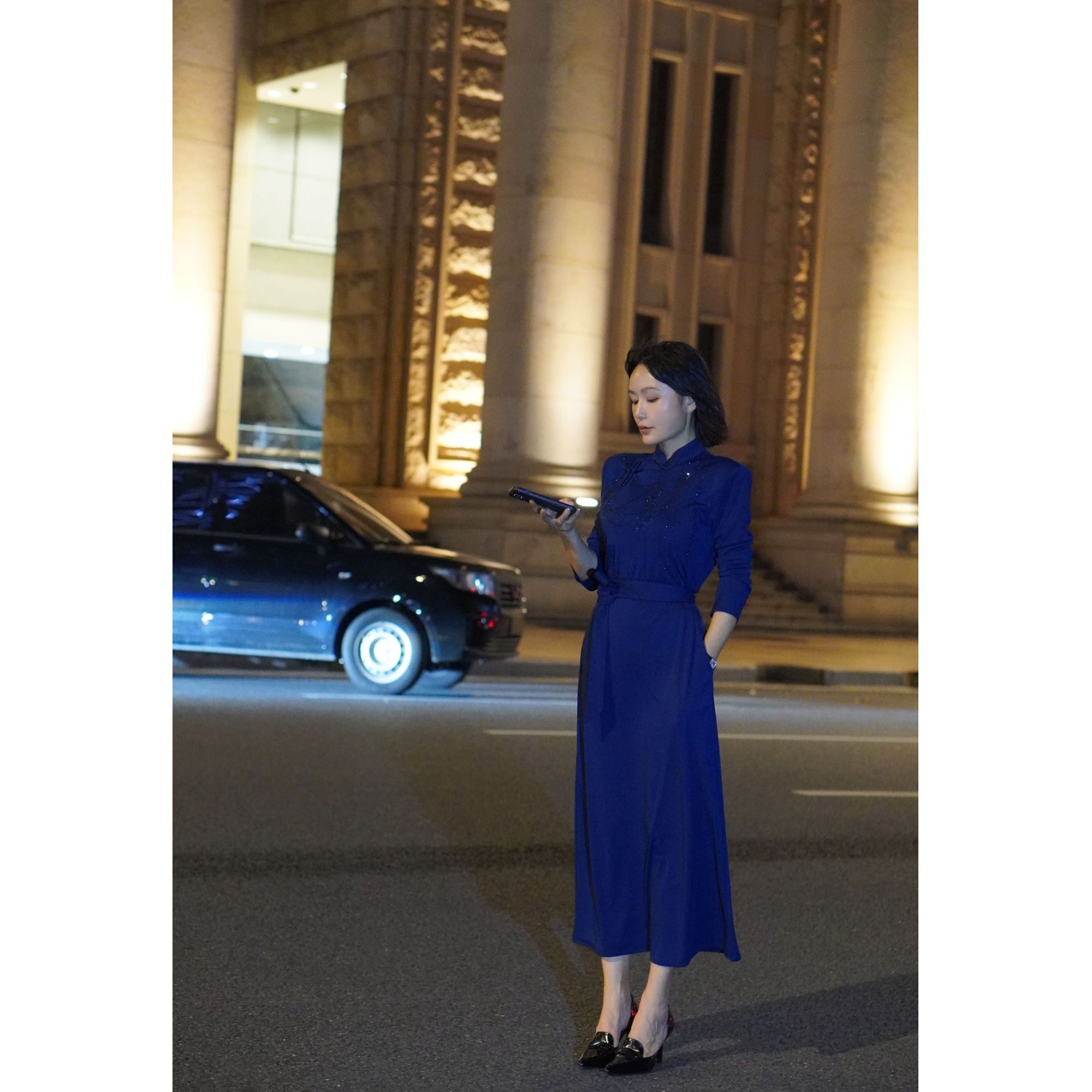 【蒙古丽人】【民族原创】MT25160高奢款精致项链图案闪钻正肩连衣裙