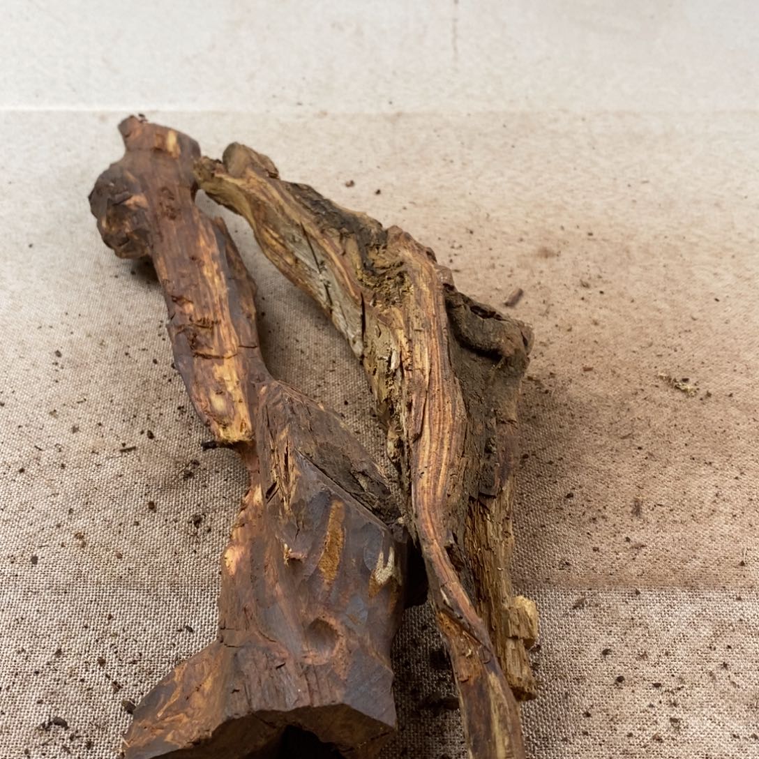 康***道黄花梨/降香黄檀黄花梨随形料子