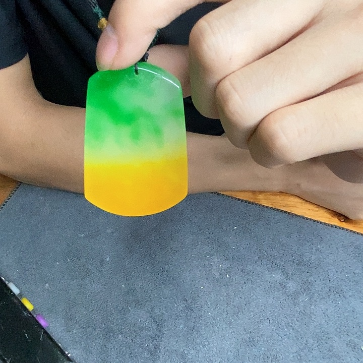 L349 缅甸保真精品吊坠