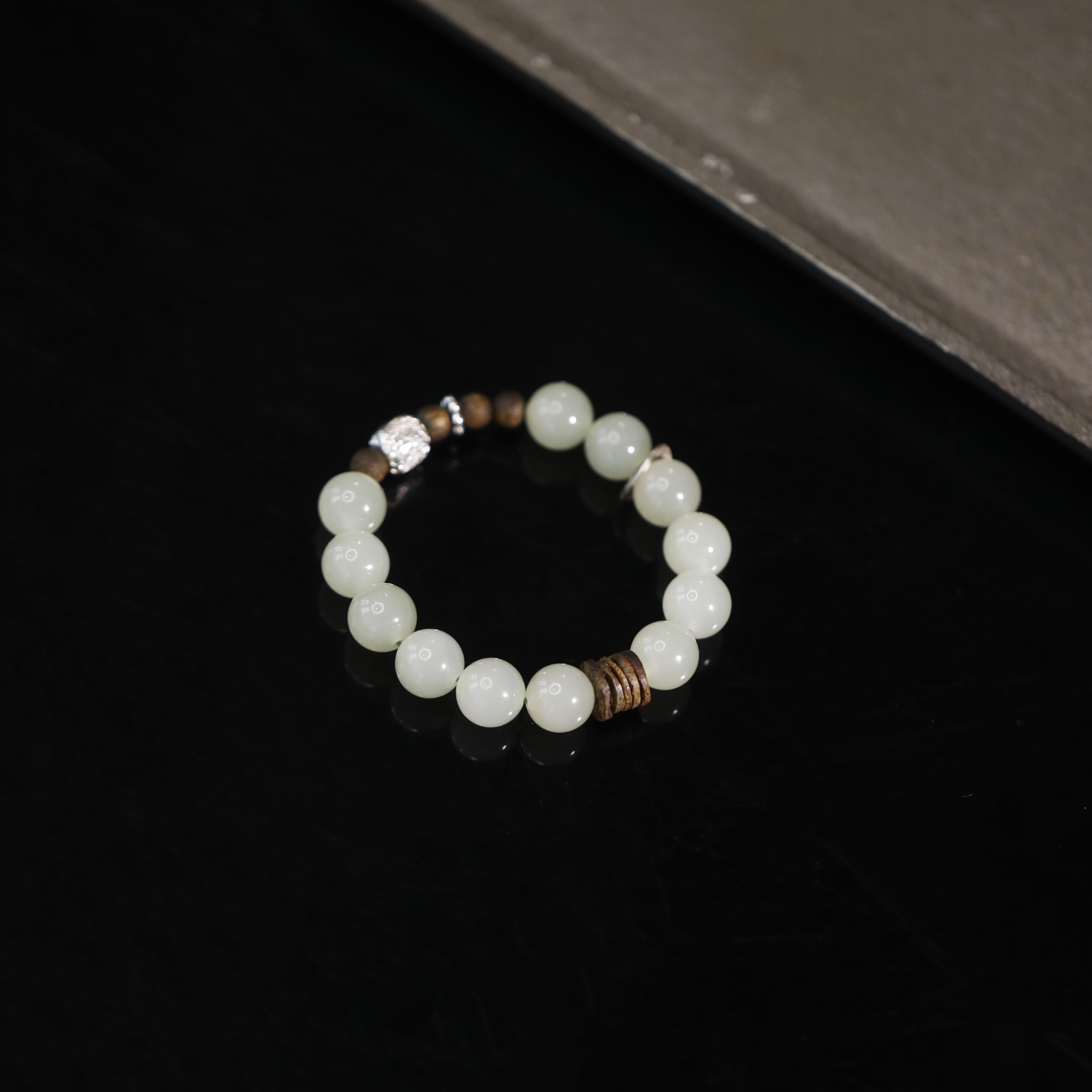 麦麦【雪青】天然和田玉晴水+沉香+925 手串 多样性发一