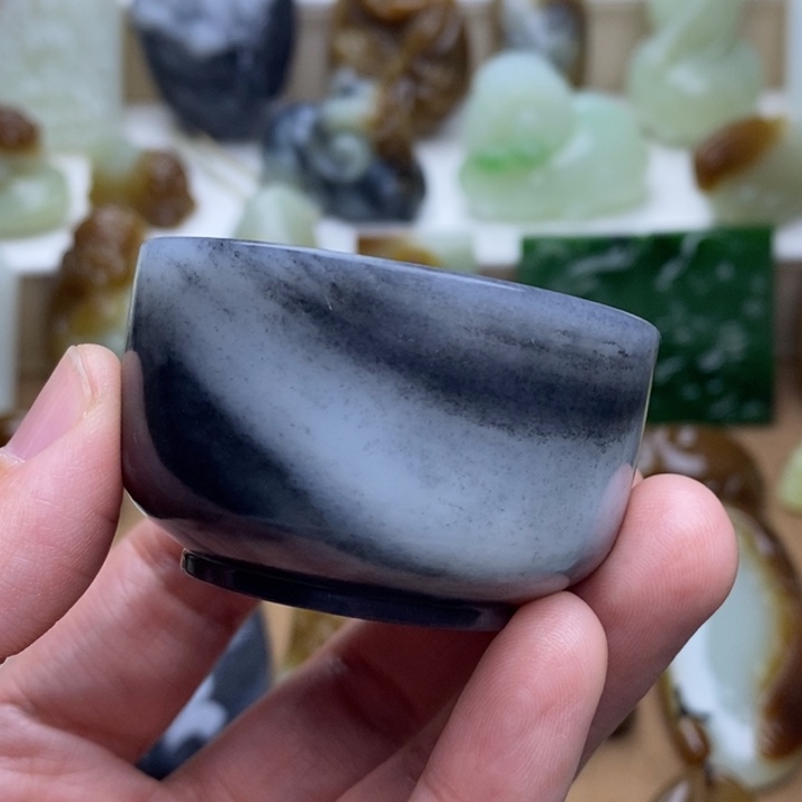 清***林和田玉未镶嵌颈饰