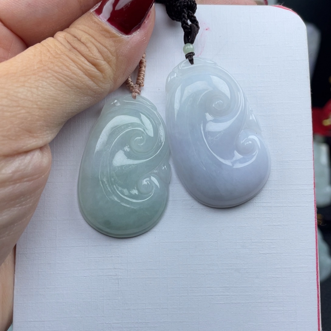 翡翠未镶嵌颈饰如意微瑕介意勿拍不退不换