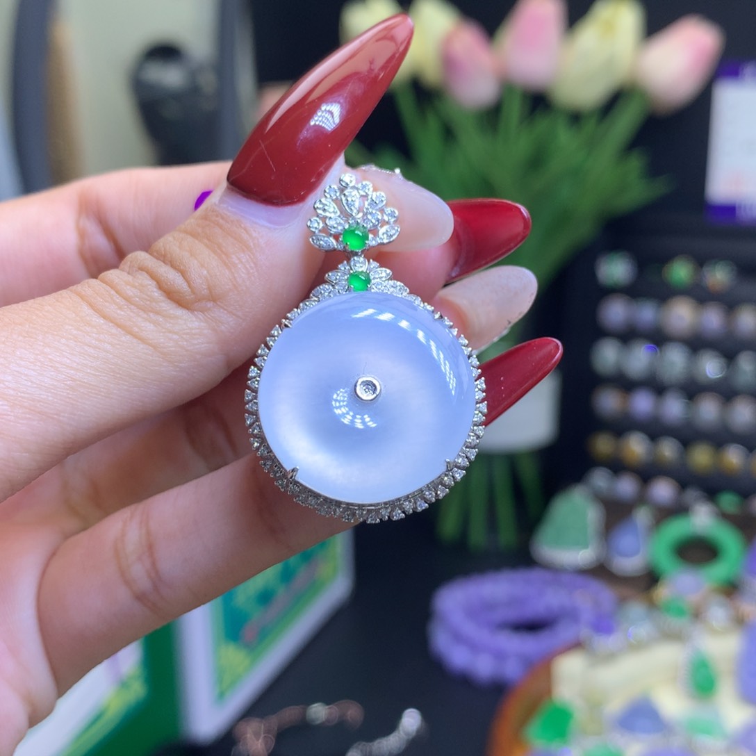 翡翠颈饰18K金镶嵌天然