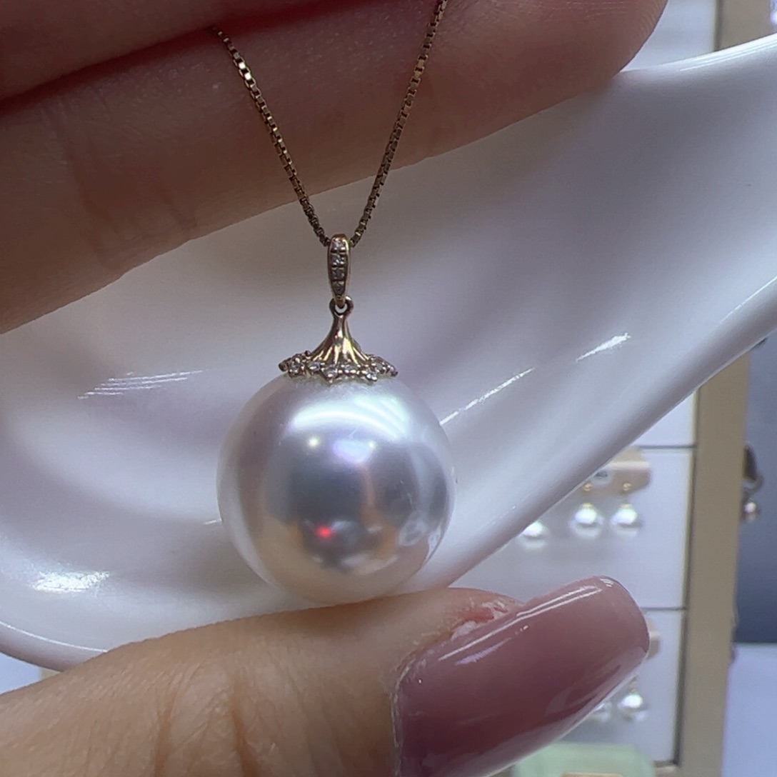 淡水珍珠吊坠(赠链)18K金镶嵌