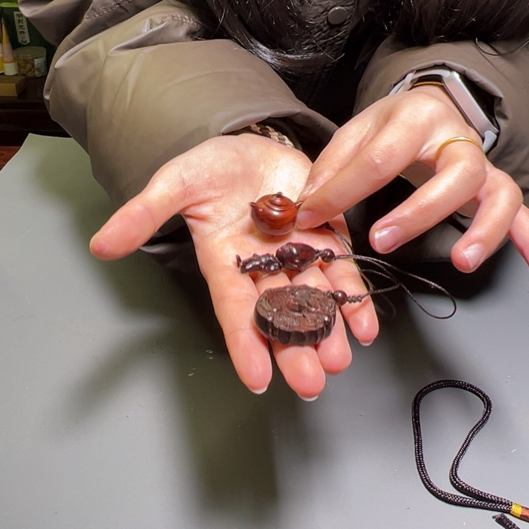 木小叶紫檀挂件三选一随机发