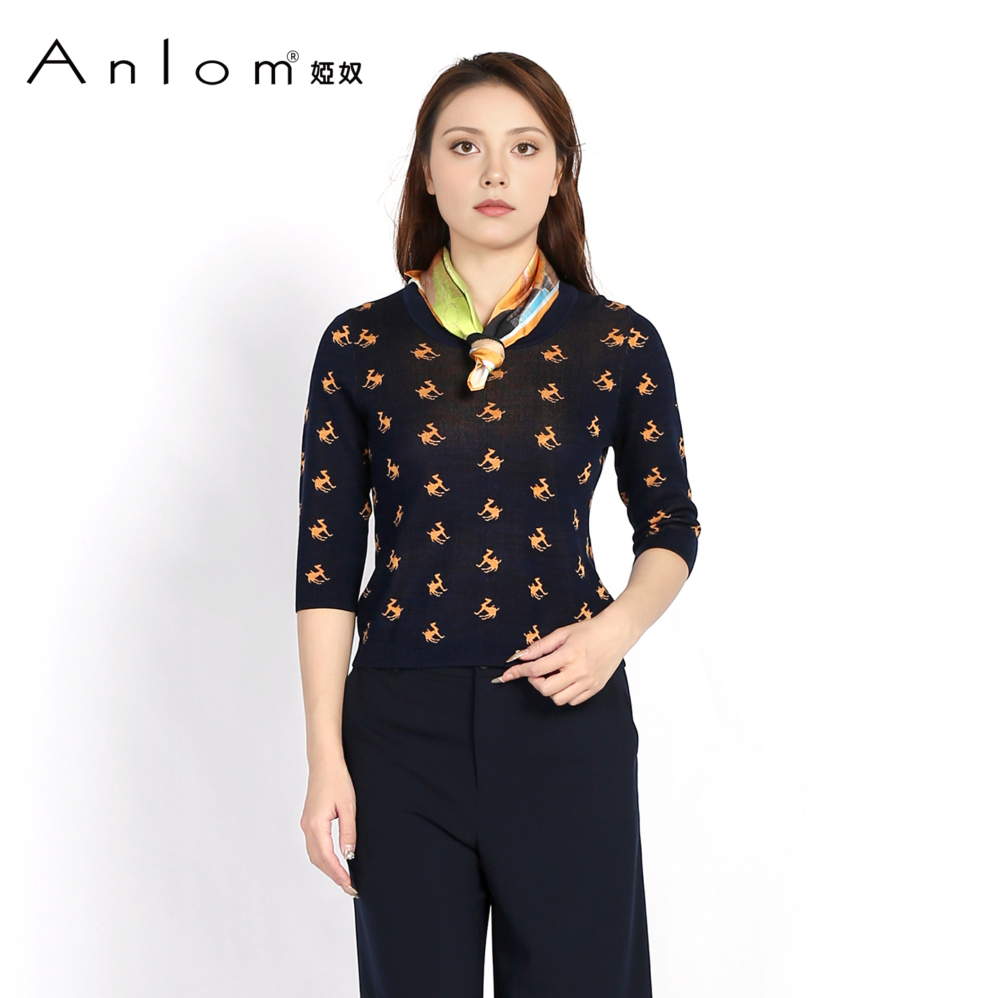 Anlom/娅奴桑蚕丝秋季新款手工动物编花圆领套头半袖套衫