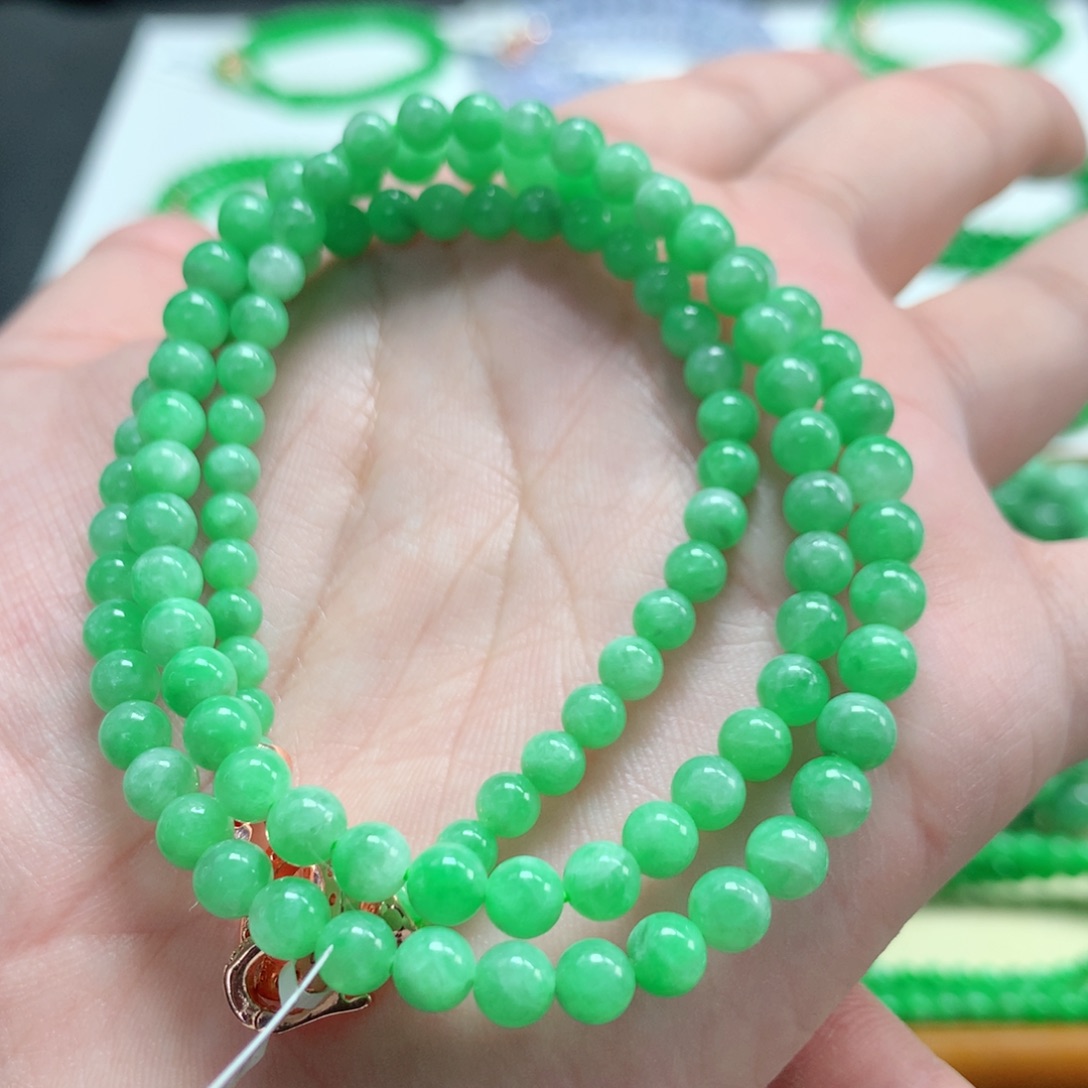 翡翠未镶嵌手链翡翠