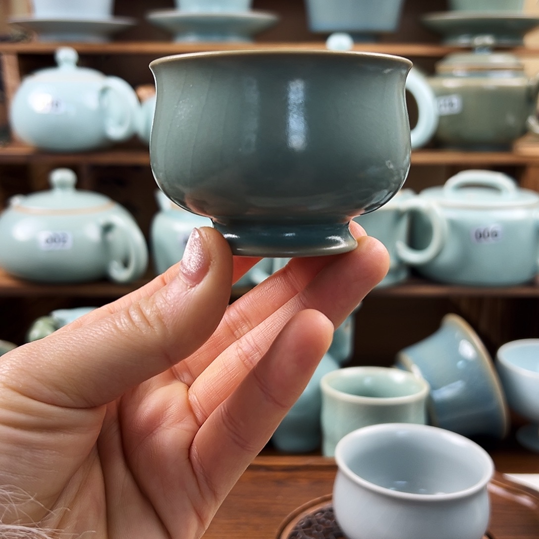 仿古青绿釉水玉兰杯手工