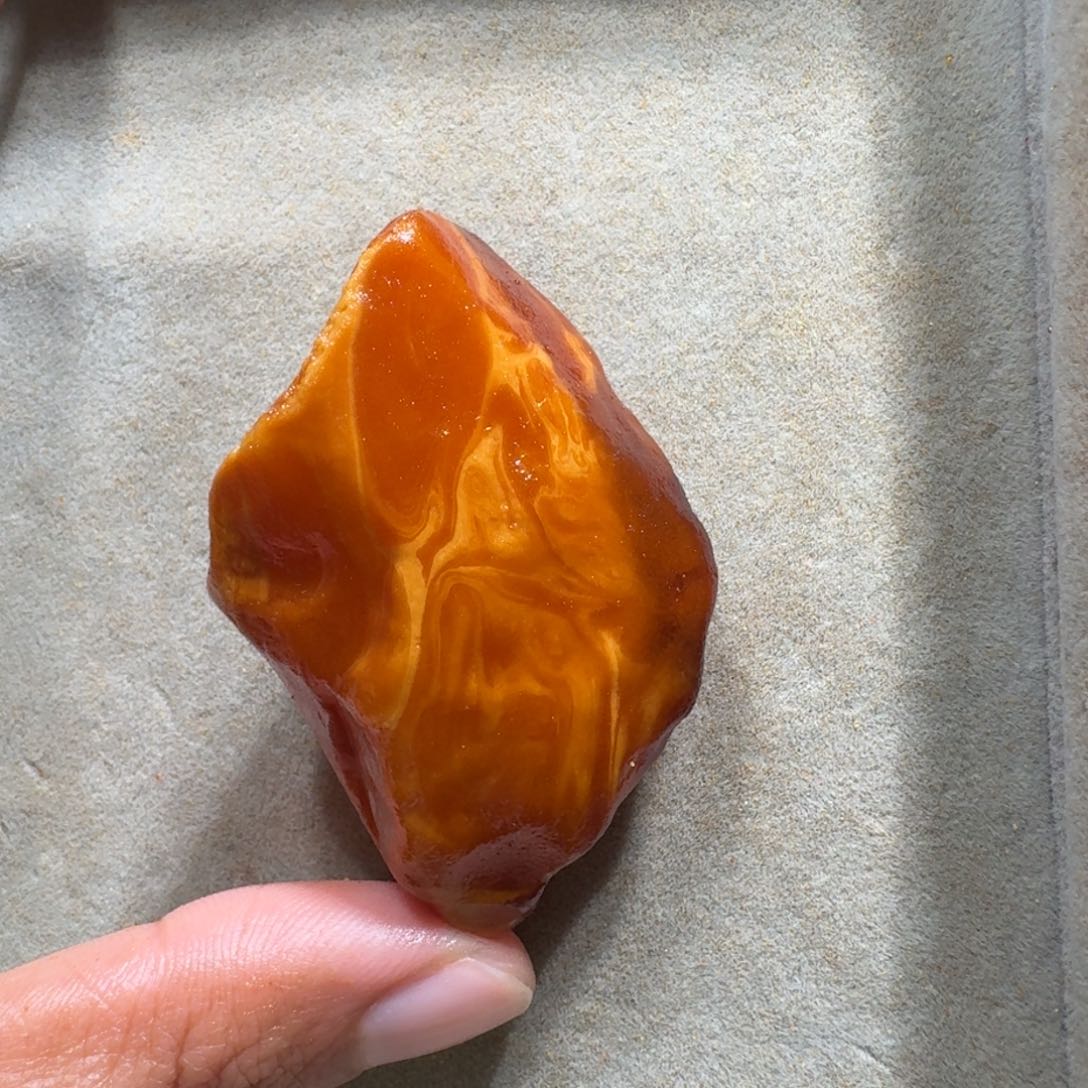 定制琥珀未镶嵌定制