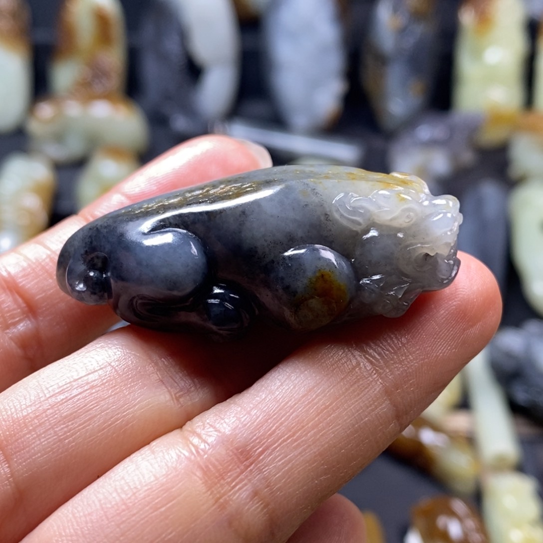 未镶嵌和田玉挂件