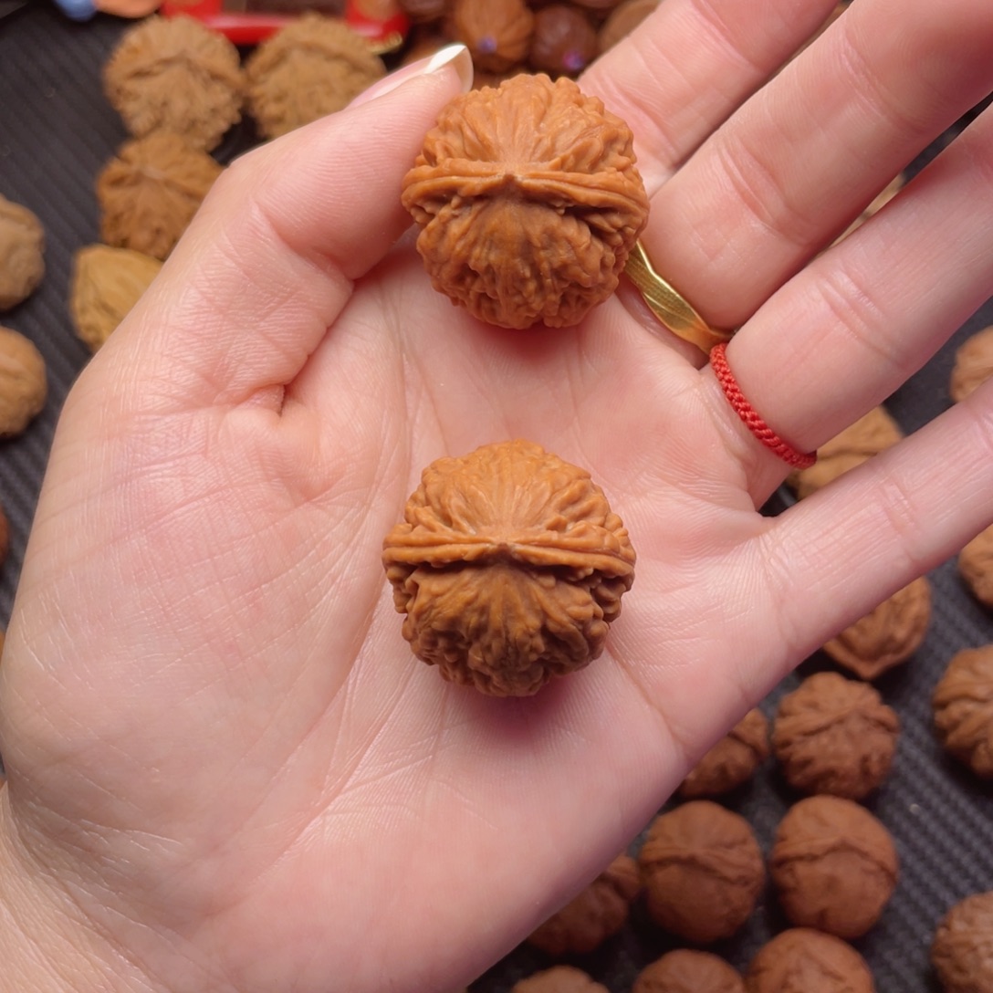 小***啦把件文玩核桃大团圆