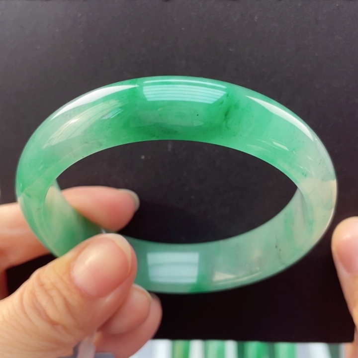 石英质玉手镯未镶嵌57-58