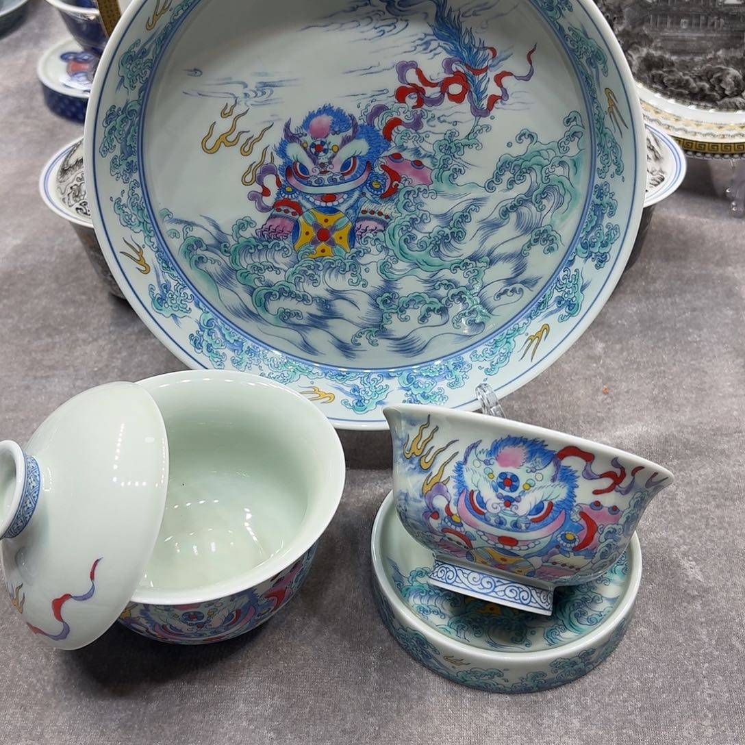 景德镇市和上海浦东新