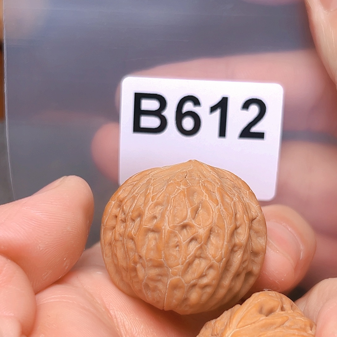 吊坠文玩核桃35免铁锤