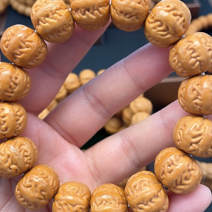 猴头核桃手串猴头