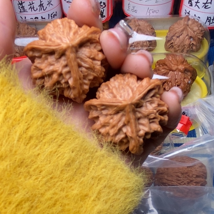 桃核吊坠三棱36核桃