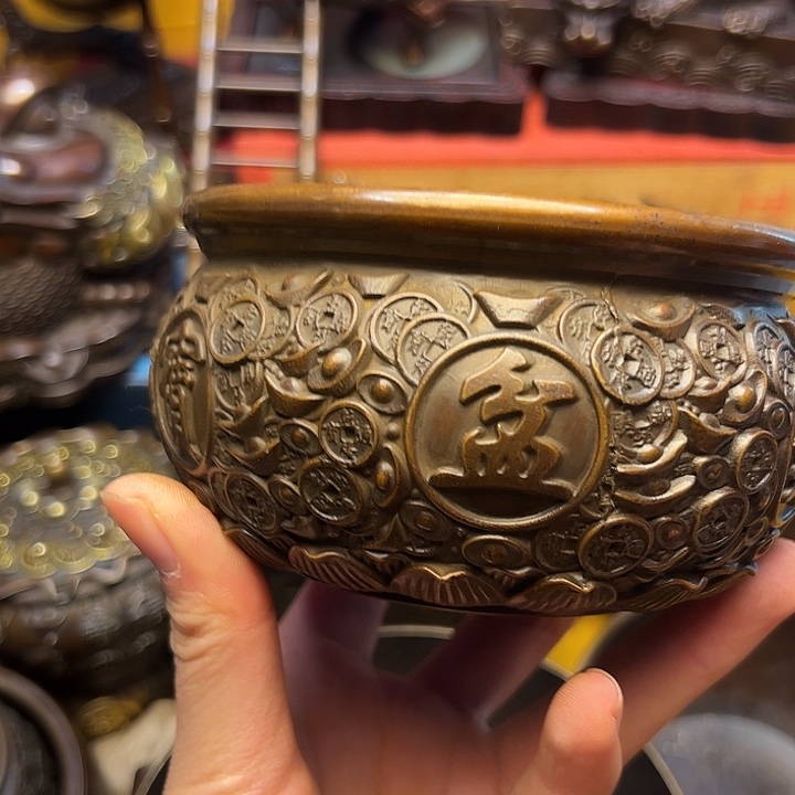 精美铜器摆件下单