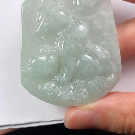 翡翠未镶嵌颈饰缅甸A货，每天下午1点半开播