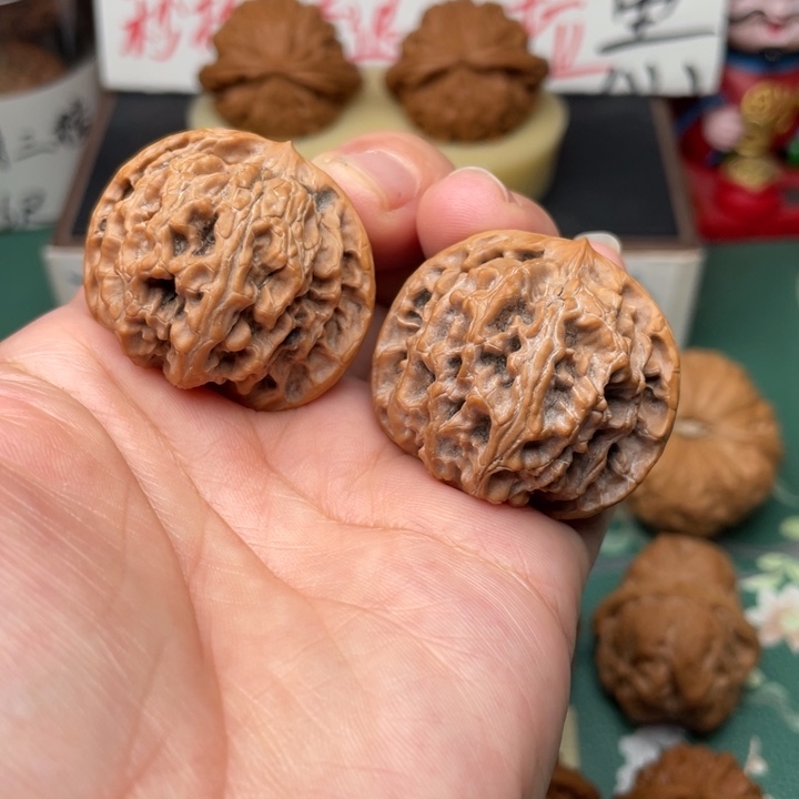 【闪购商品】文玩核桃吊坠37苹果园