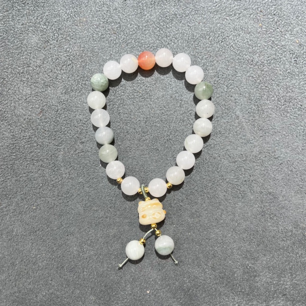 天山翠手串8mm-4285