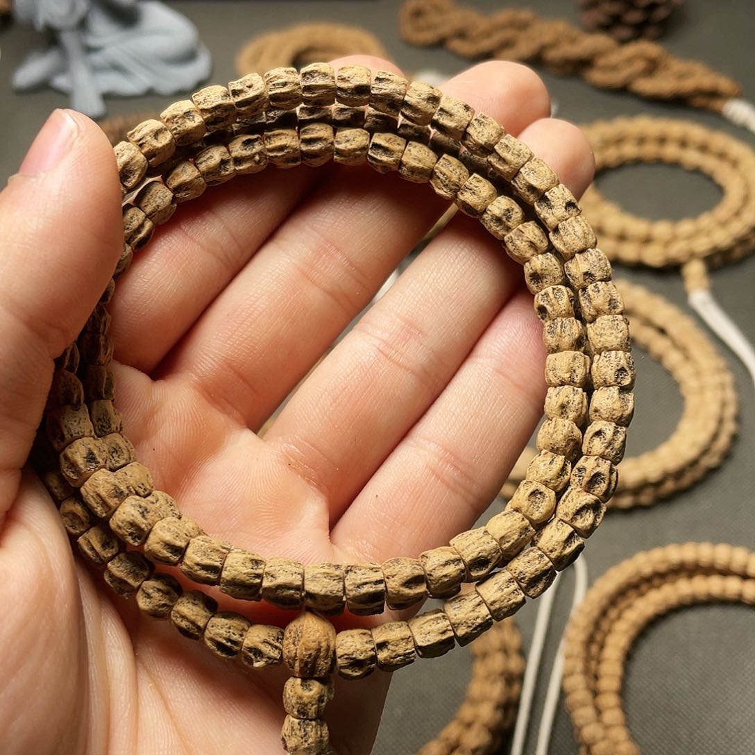 柏香籽/百香籽吊坠