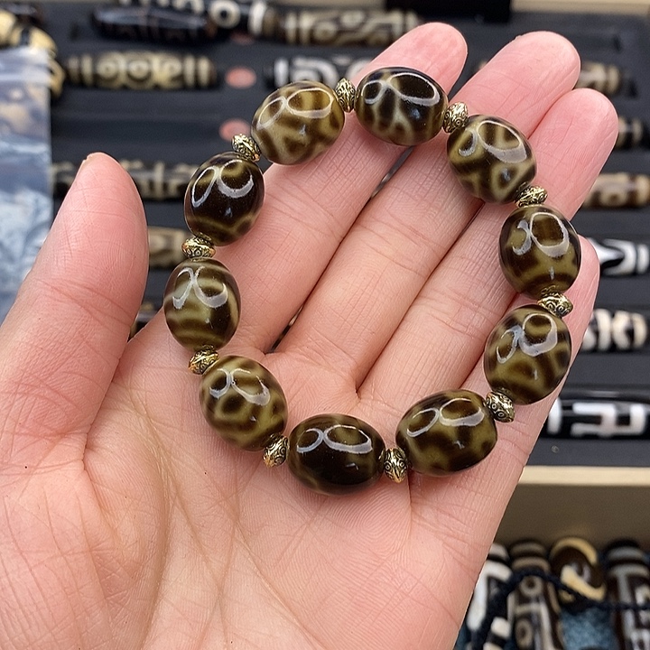 抽***人玛瑙/玉髓（覆膜）未镶嵌颈饰